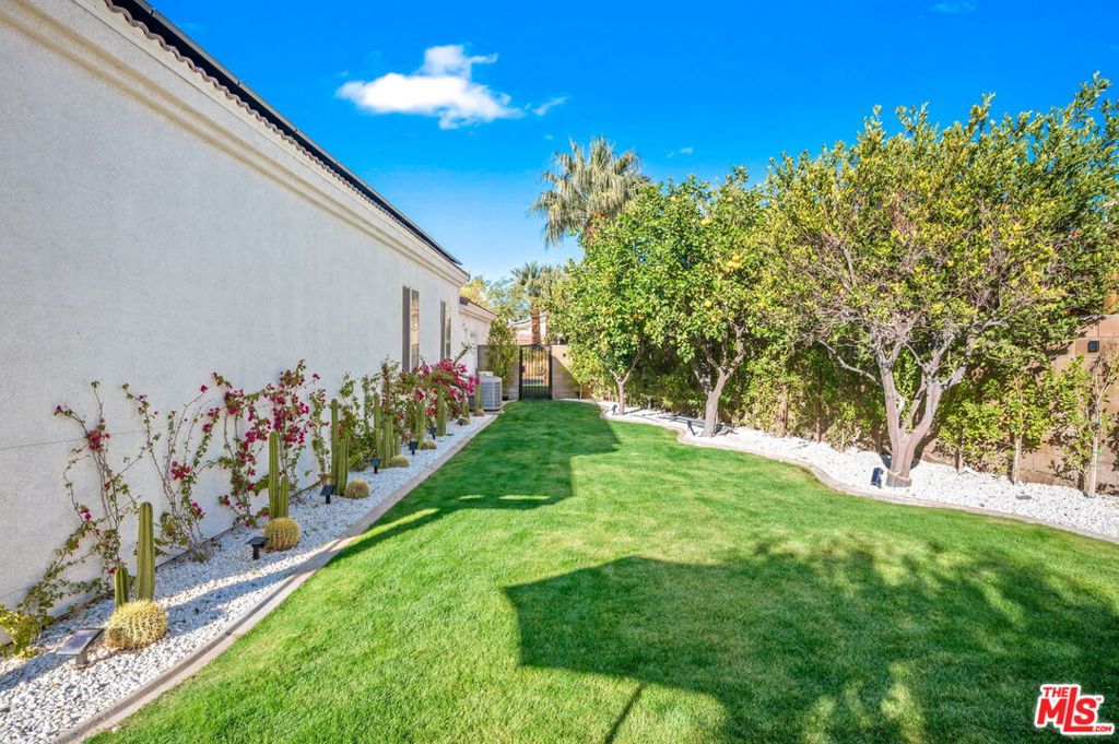 1083 E Circulo San Sorrento Road Property Photo 53