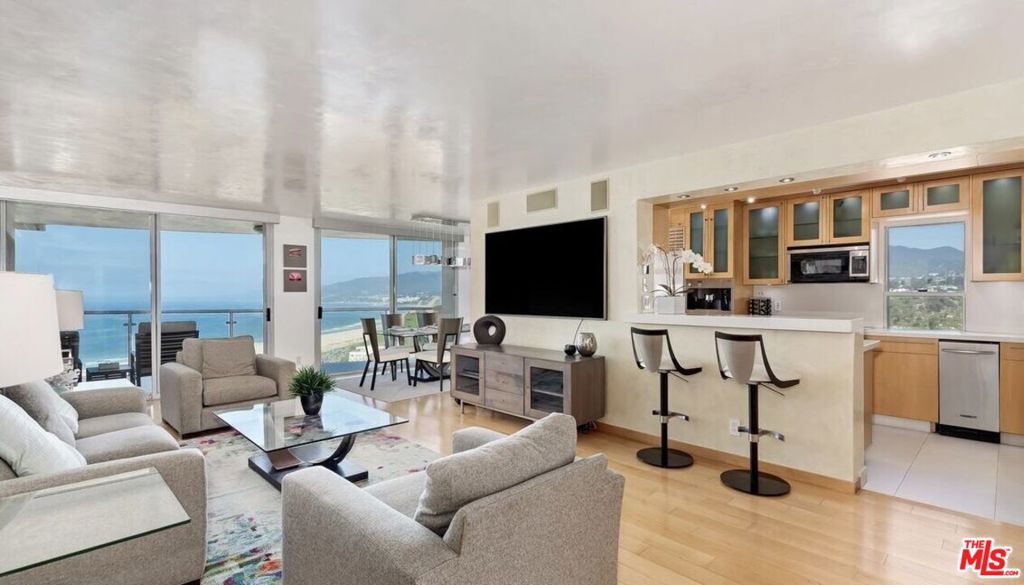201 Ocean Avenue 609P Property Photo 1