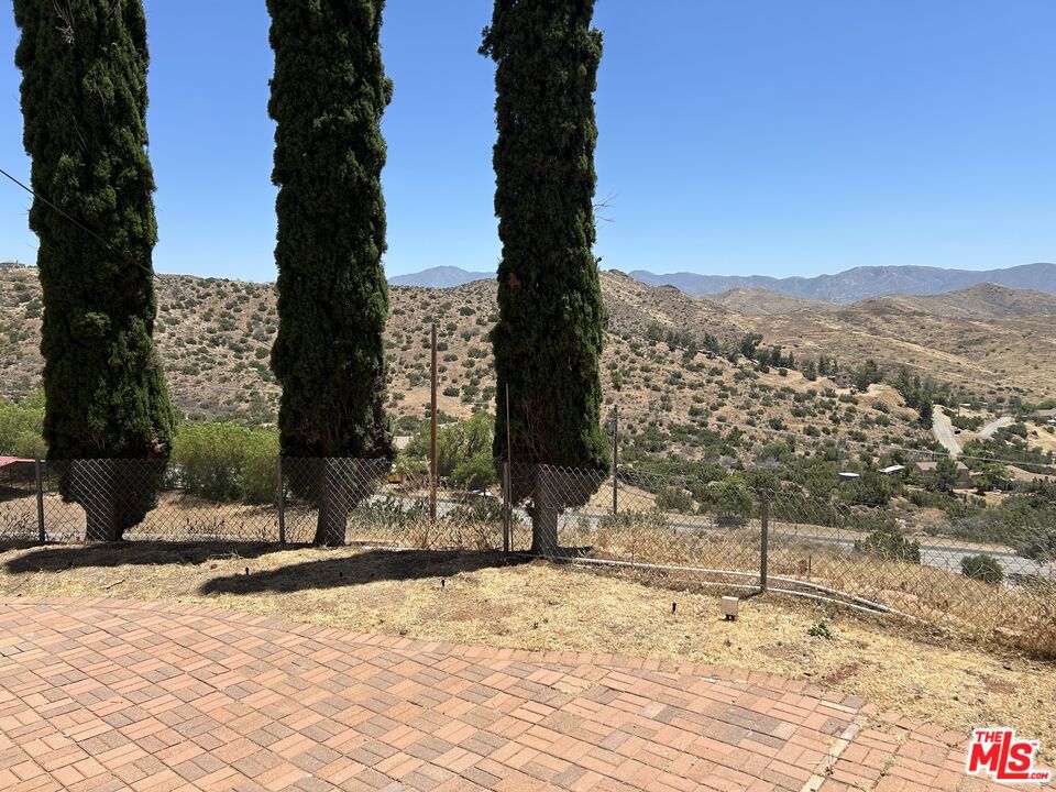 9333 Escondido Canyon Road Property Photo 14