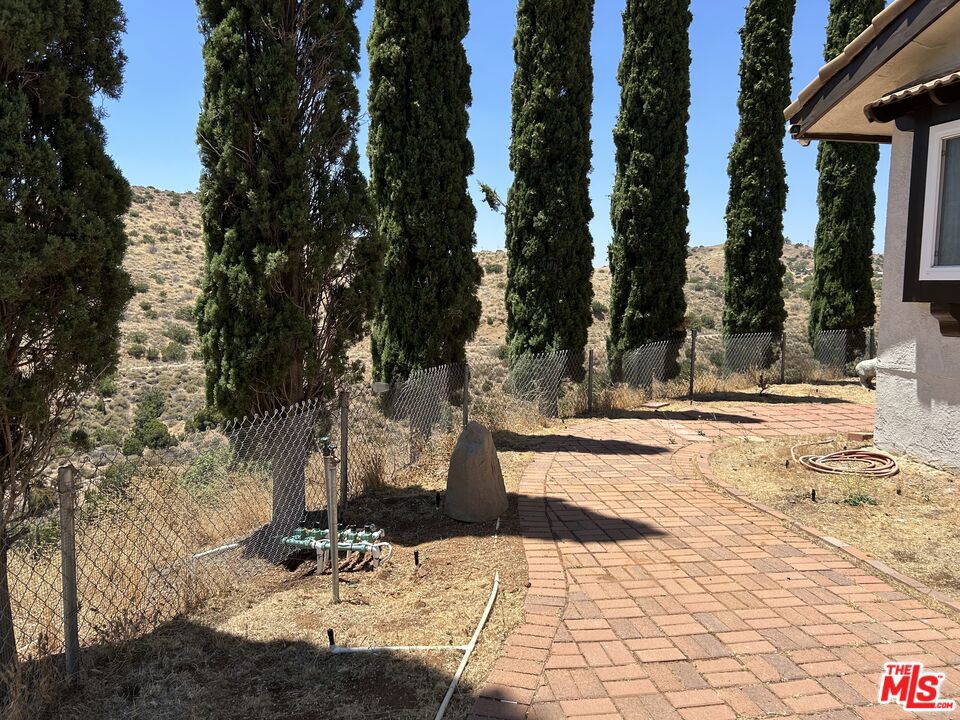 9333 Escondido Canyon Road Property Photo 15