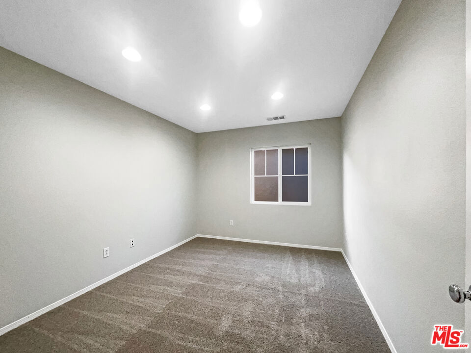 24043 Tango Drive Property Photo 5