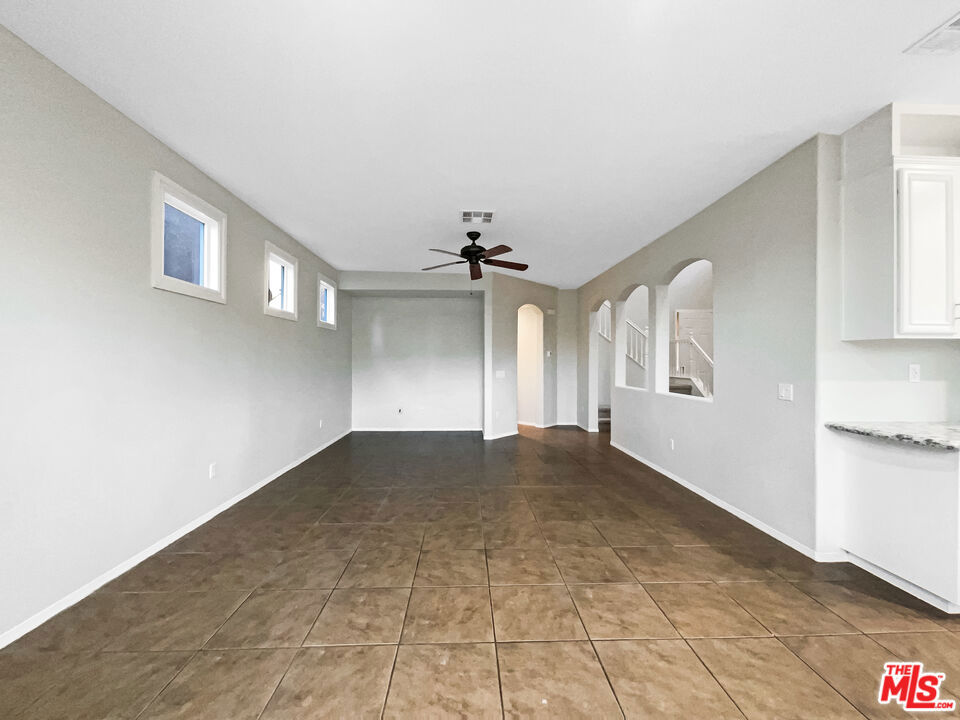 24043 Tango Drive Property Photo 14