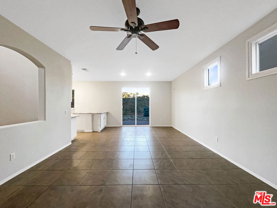 24043 Tango Drive Property Photo 15