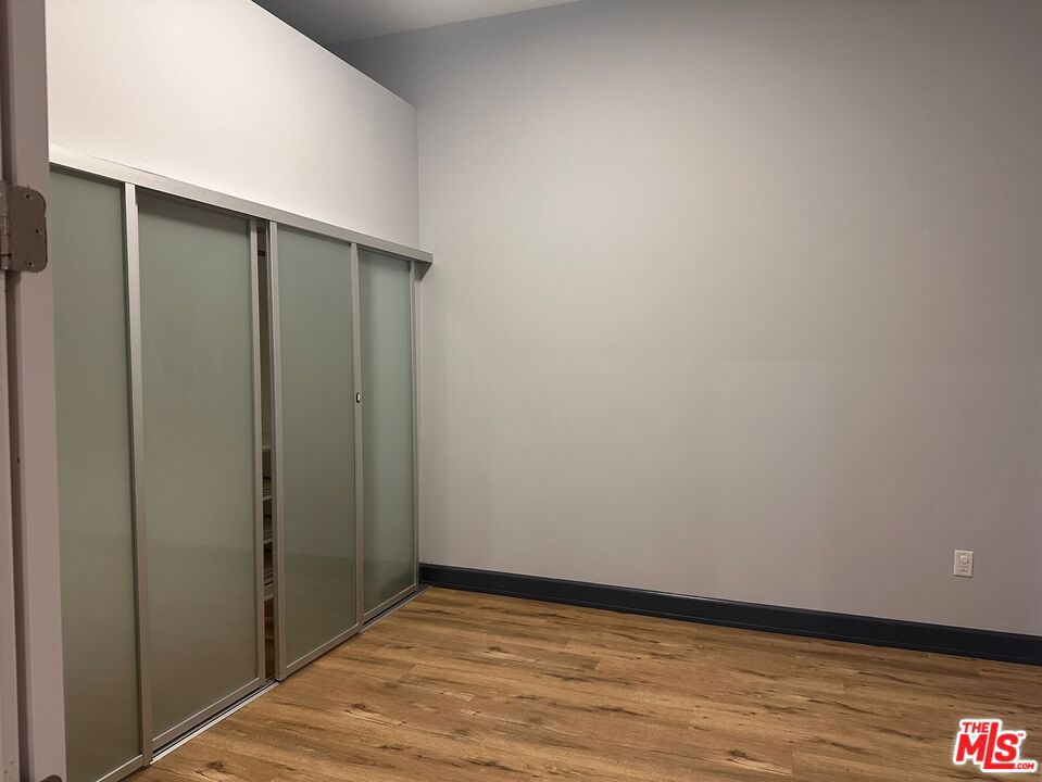 3223 W 6th Street 205 Property Photo 8