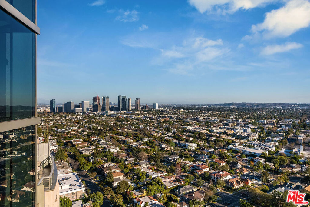10776 Wilshire Boulevard 2302 Property Photo 12