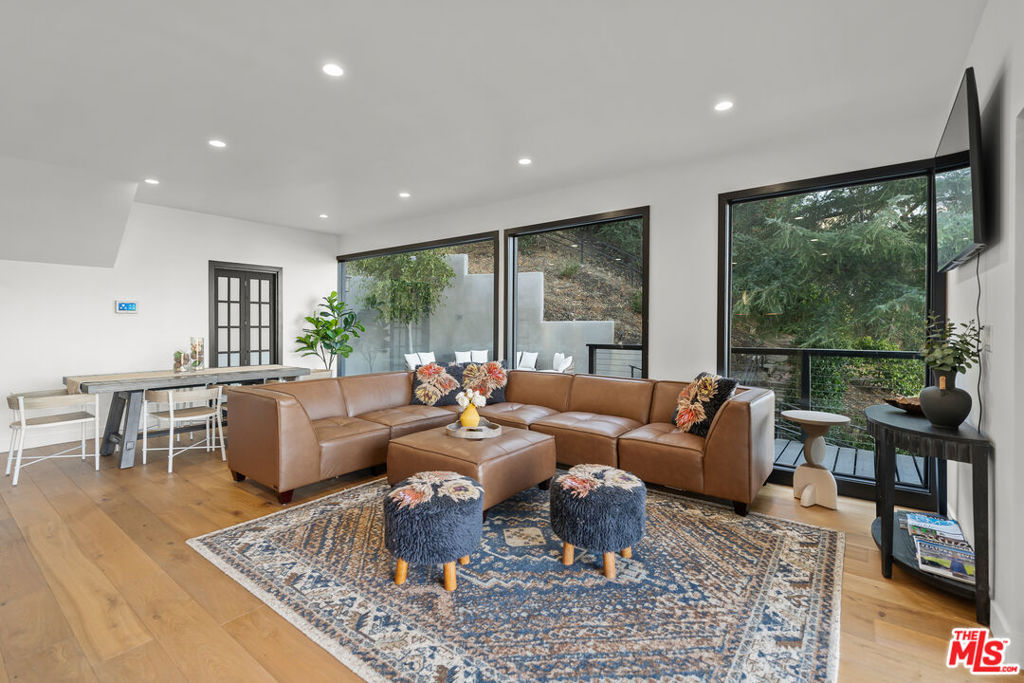 14600 Round Valley Drive Property Photo 4
