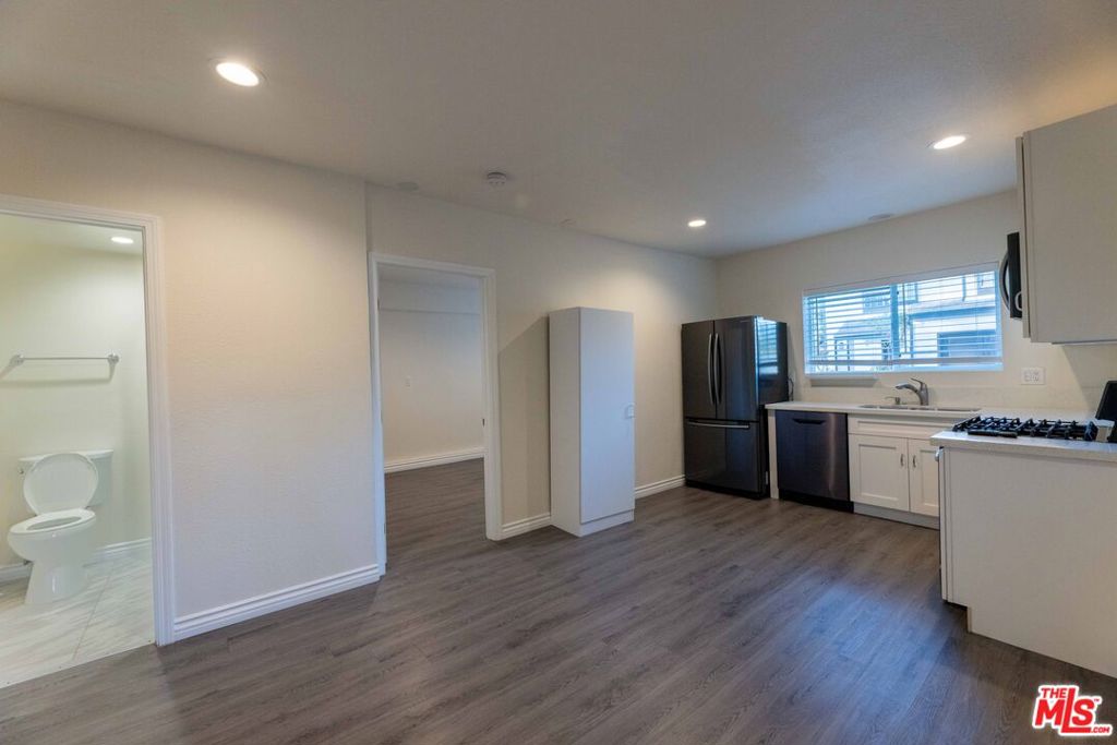 20104 Baltar Street Property Photo 1