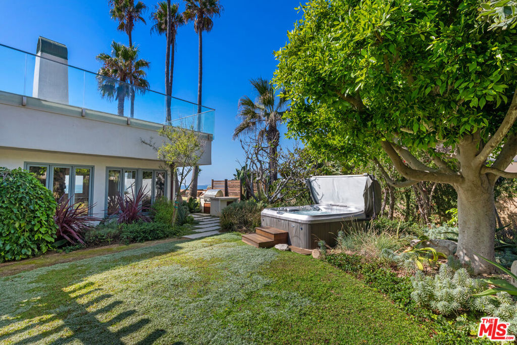 32054 Pacific Coast Highway Property Photo 4