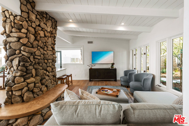 32054 Pacific Coast Highway Property Photo 7