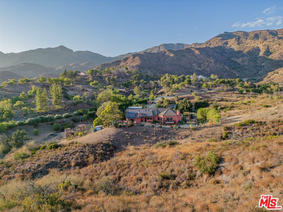 34136 Mulholland Highway Property Photo 61