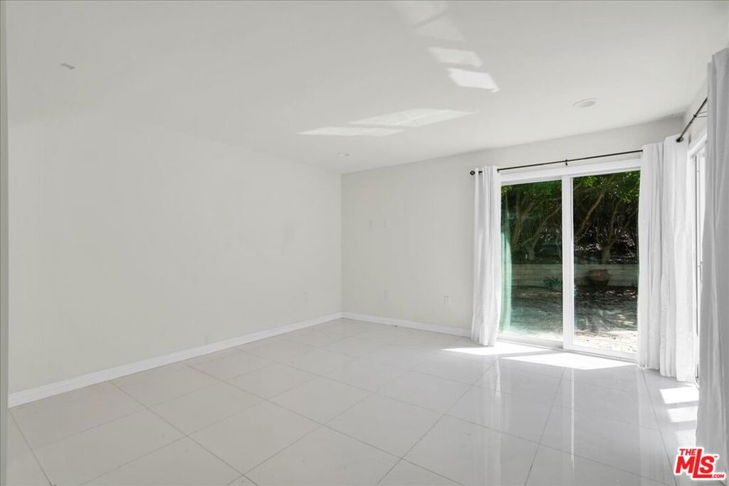 7900 Zeus Drive Property Photo 21