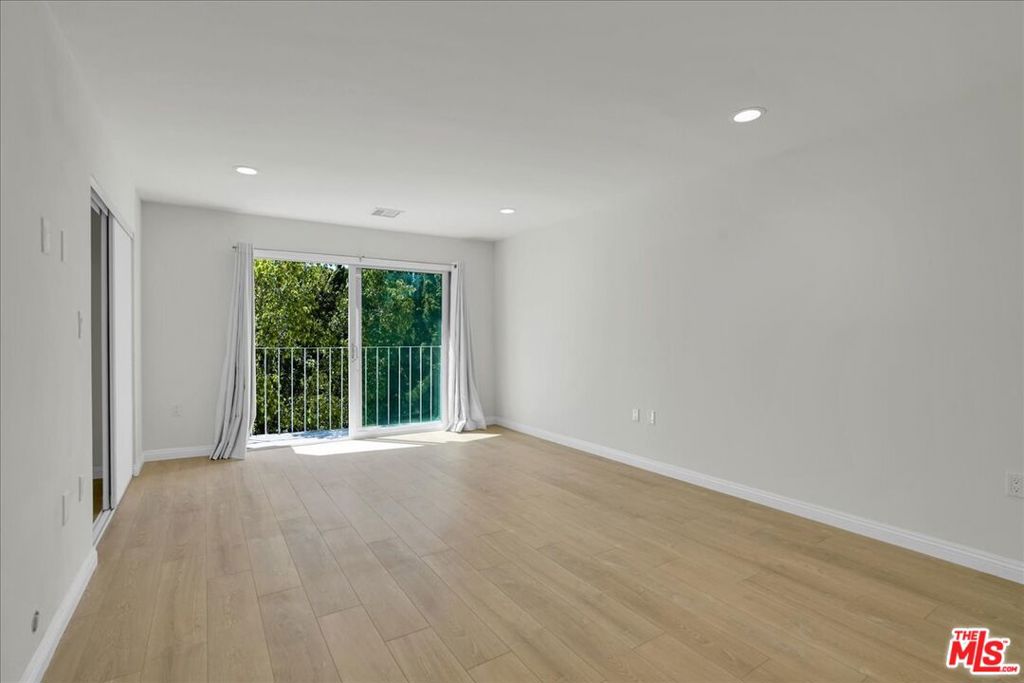7900 Zeus Drive Property Photo 27