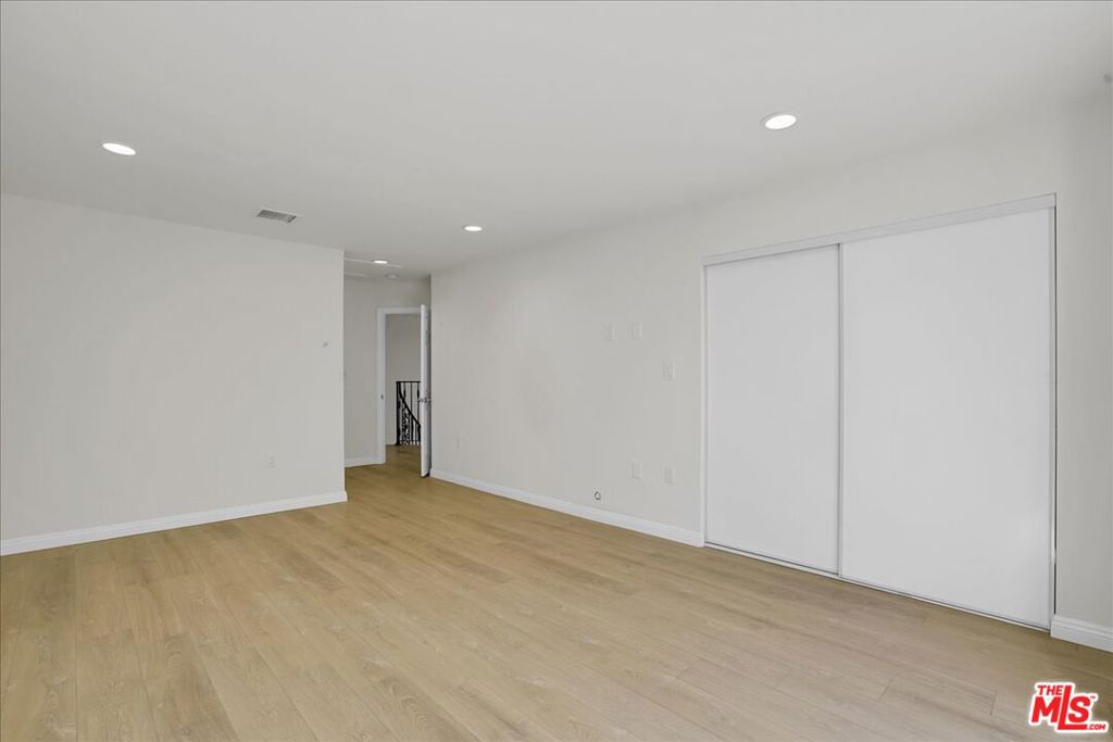 7900 Zeus Drive Property Photo 28