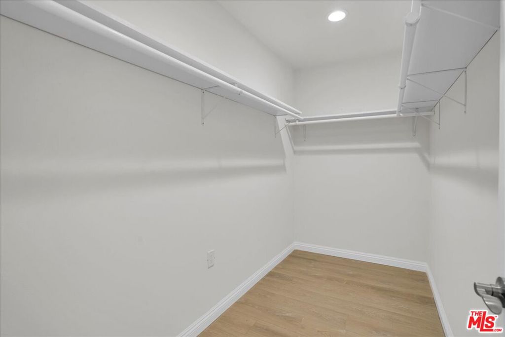 7900 Zeus Drive Property Photo 35