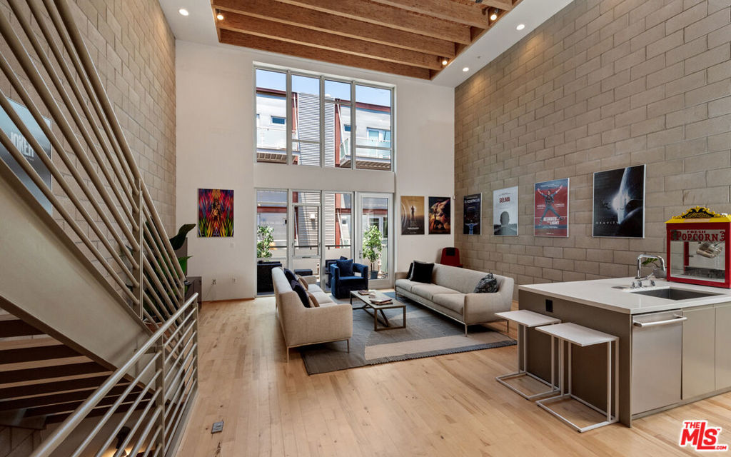 3450 Cahuenga Boulevard 410 Property Photo 1