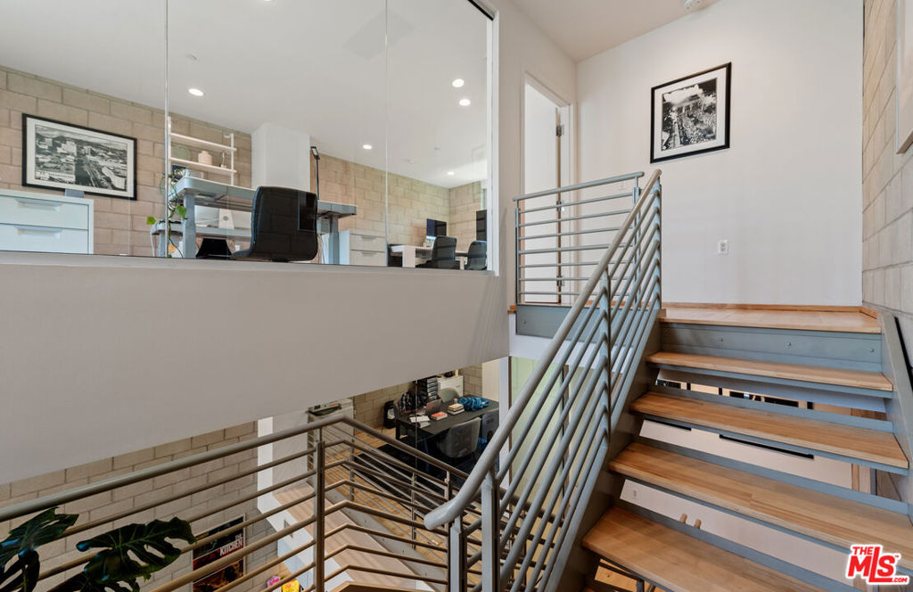 3450 Cahuenga Boulevard 410 Property Photo 14