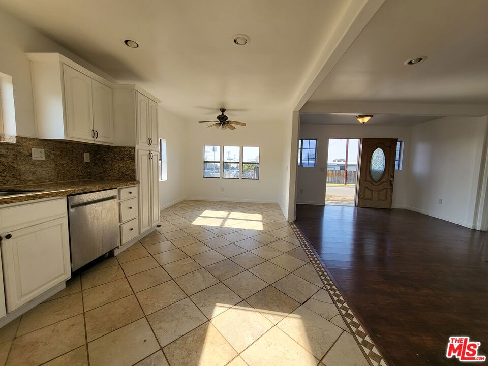 1760 S Vecino Avenue Property Photo 6