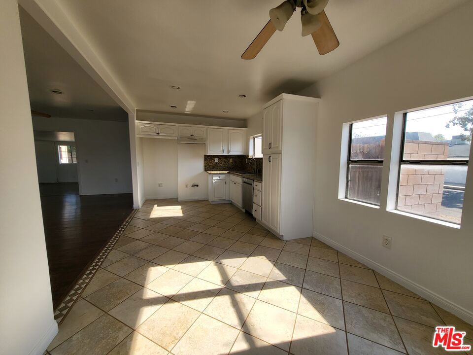 1760 S Vecino Avenue Property Photo 9
