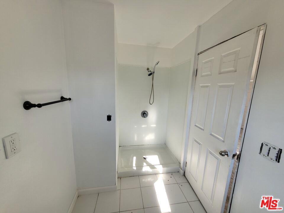 1760 S Vecino Avenue Property Photo 15