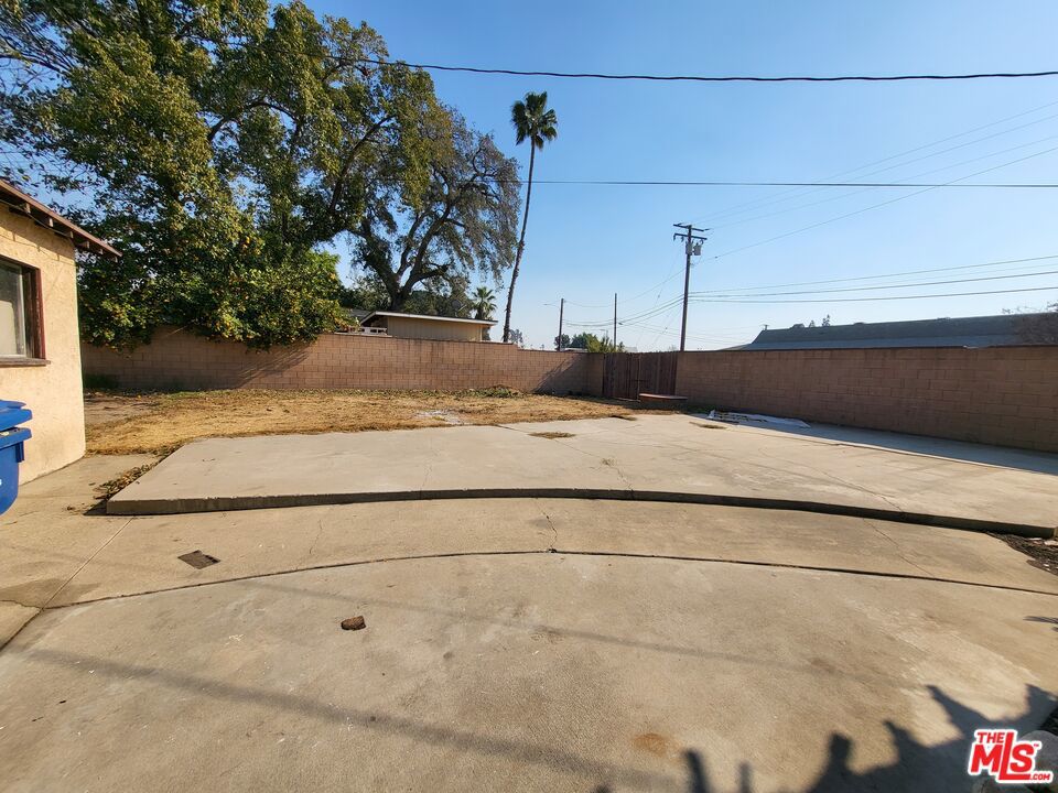 1760 S Vecino Avenue Property Photo 18