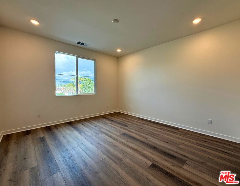 1826 W Merced Avenue Property Photo 10