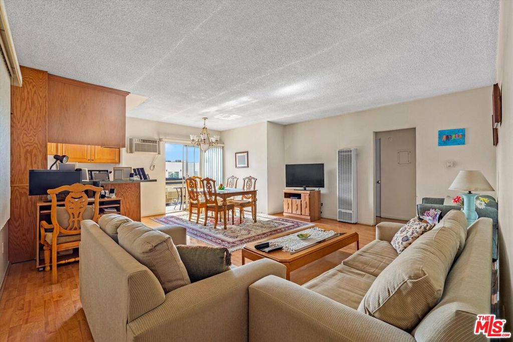 5527 Barton Avenue Property Photo 10