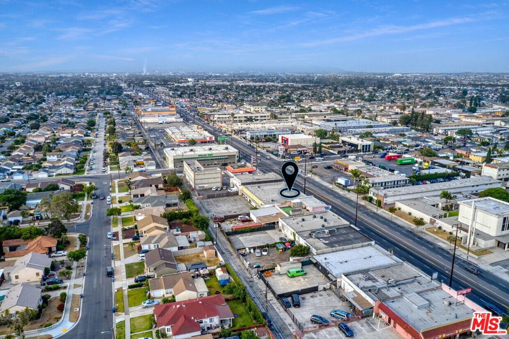 14604 Crenshaw Boulevard Property Photo 11