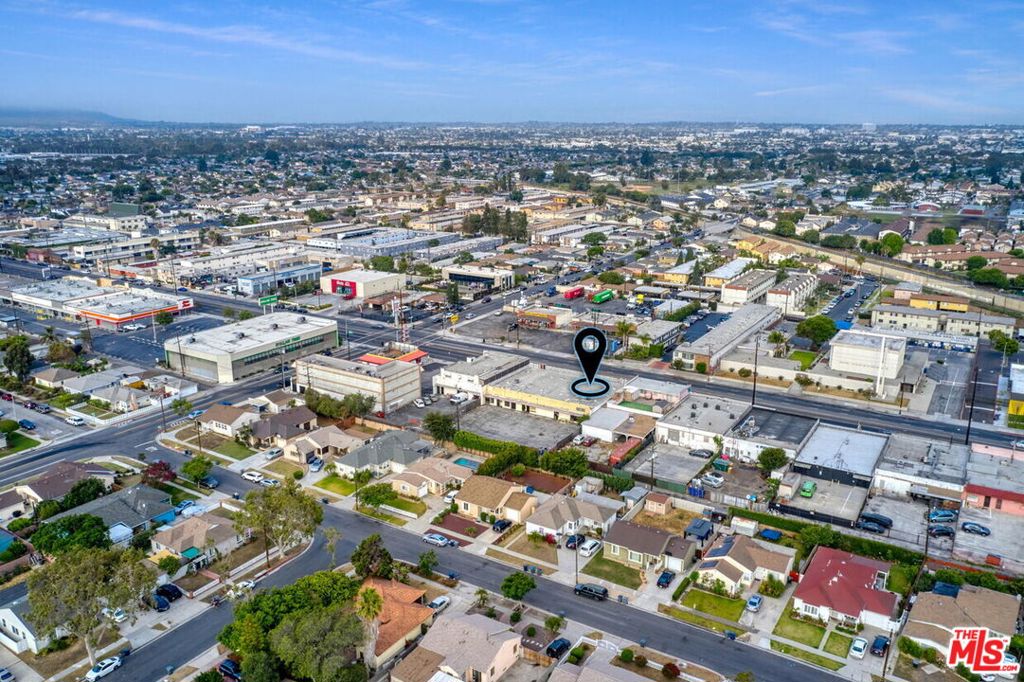 14604 Crenshaw Boulevard Property Photo 12