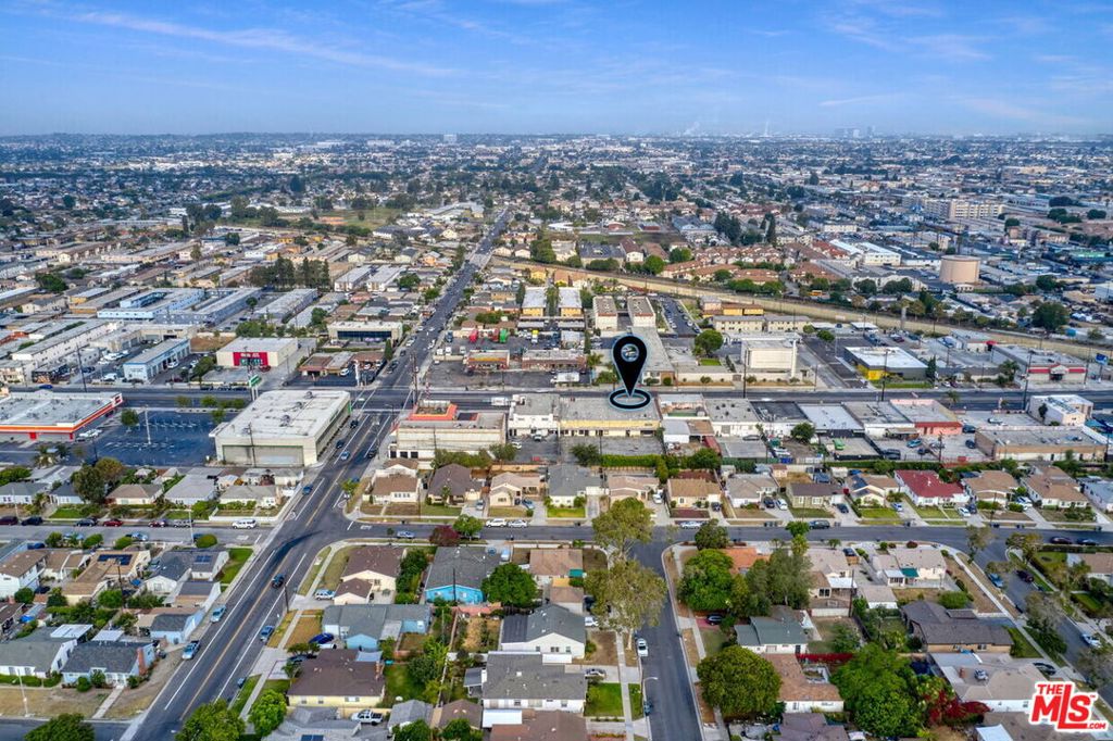 14604 Crenshaw Boulevard Property Photo 13