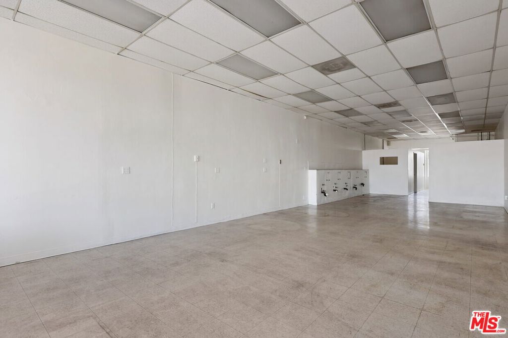 14604 Crenshaw Boulevard Property Photo 22