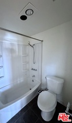 10626 Magnolia Boulevard 2 Property Photo 23