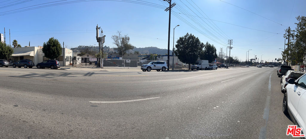 3900 N Figueroa Street Property Photo 10