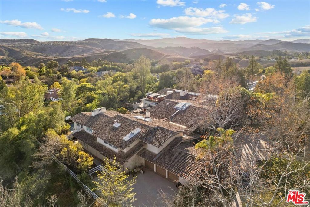 25120 Jim Bridger Road Property Photo