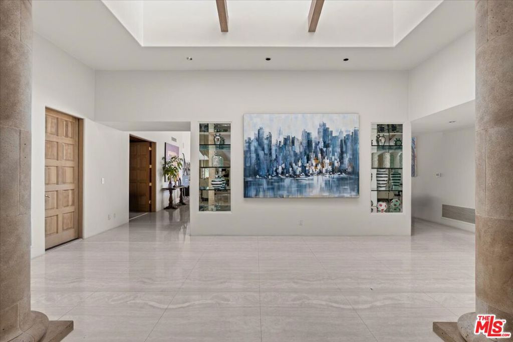 25120 Jim Bridger Road Property Photo 12