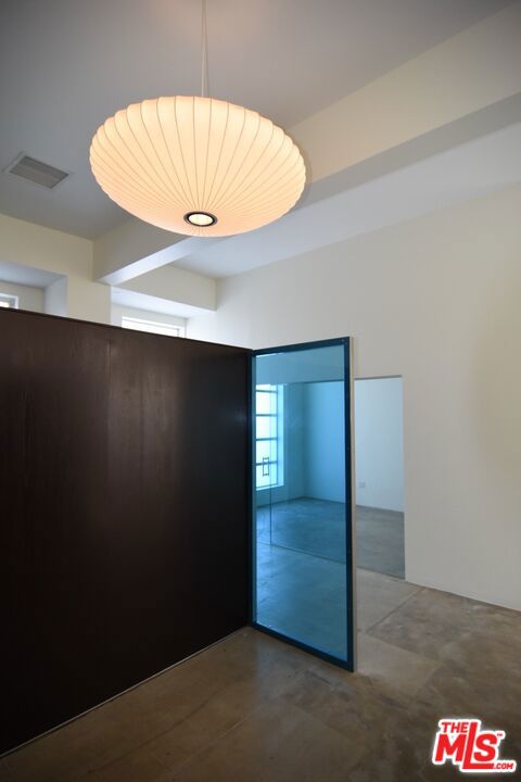 310 Venice Way Property Photo 40