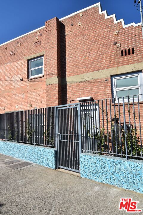 310 Venice Way Property Photo 46