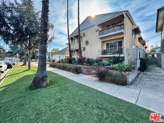 854 9th Street Property Photo 2