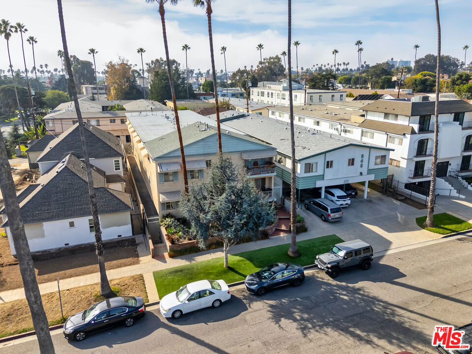 854 9th Street Property Photo 4