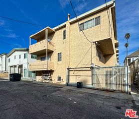 854 9th Street Property Photo 6