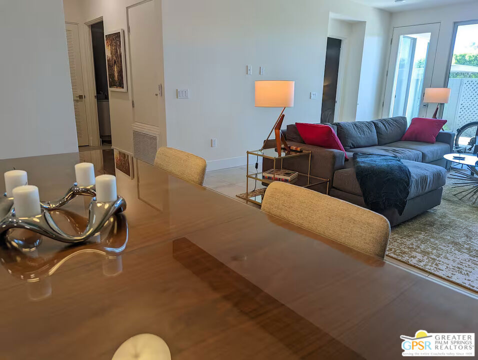 179 The Riv Property Photo 8