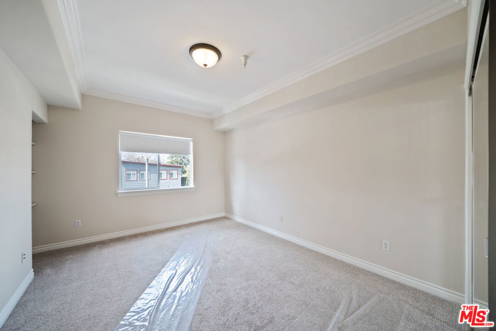 3328 S. Oakhurst Ave. 205 Property Photo 12