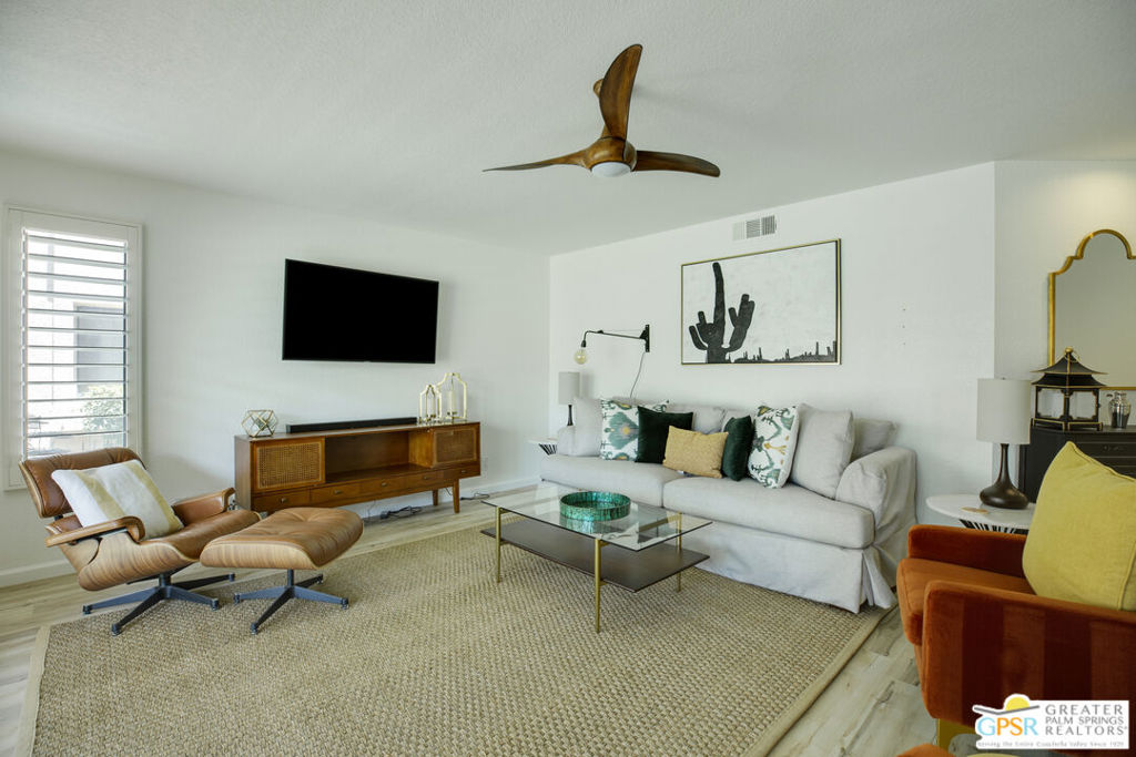 Canyon Shores Real Estate Listings Main Image