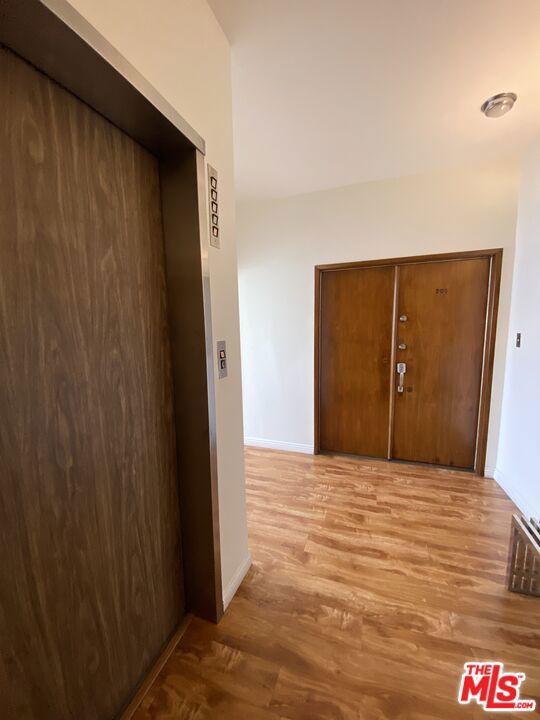 125 S Elm Drive 201 Property Photo 3
