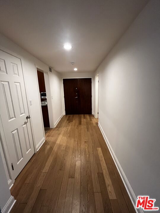 125 S Elm Drive 201 Property Photo 17