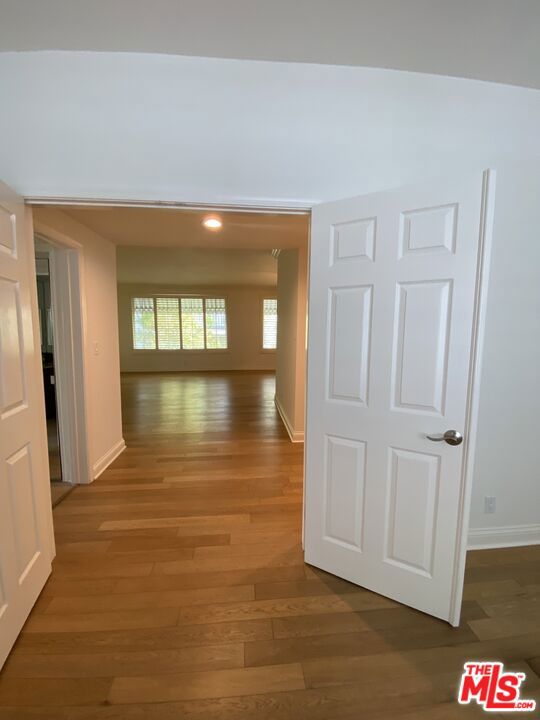 125 S Elm Drive 201 Property Photo 18