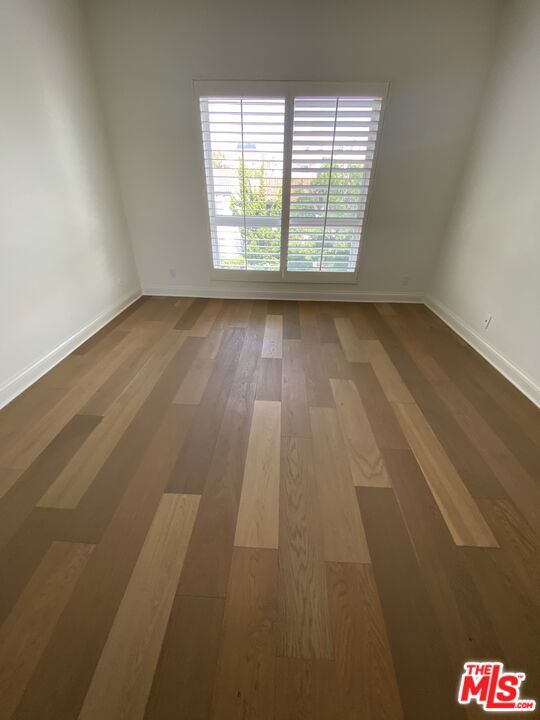 125 S Elm Drive 201 Property Photo 55