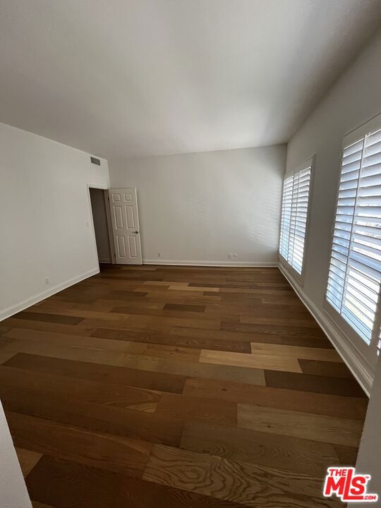 125 S Elm Drive 201 Property Photo 62
