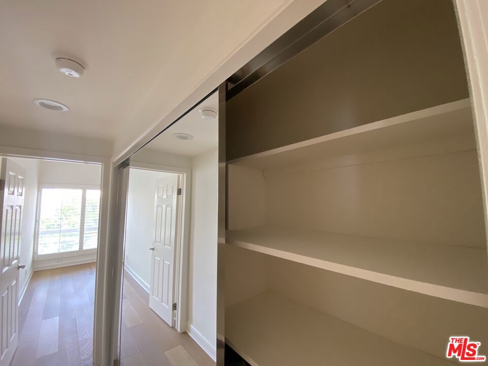 125 S Elm Drive 201 Property Photo 63