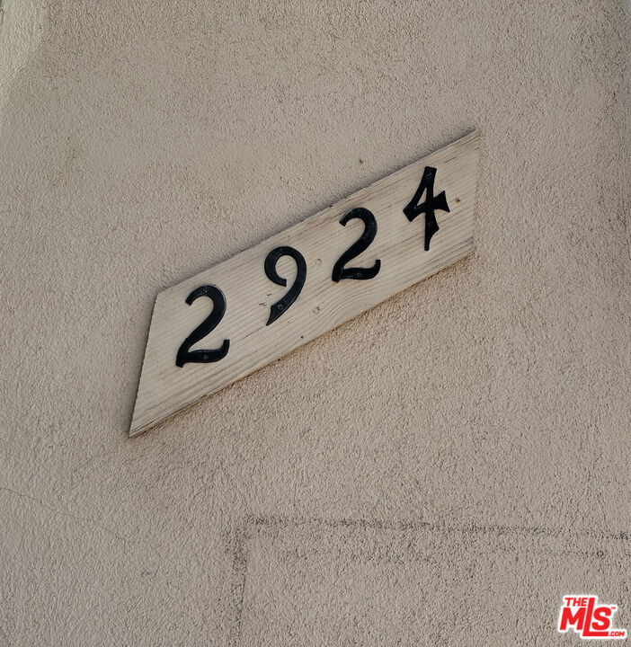2924 Exposition Boulevard Property Photo 2
