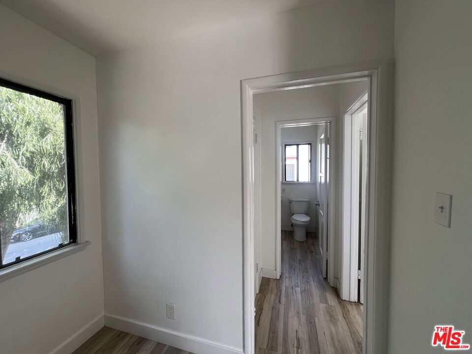 2924 Exposition Boulevard Property Photo 12